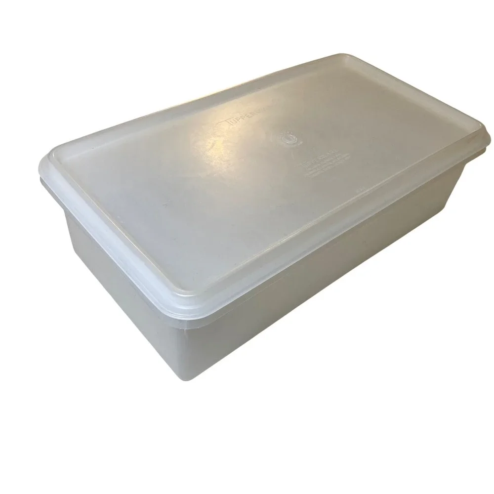Vintage Tupperware Servalier Rectangular Storage Container 678-3 677-3 White Lid